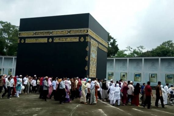 Wow!! Semarang Punya Wisata Haji Serasa di Mekah-Madinah - JPNN.COM