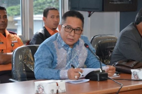 Kepala Bandara Sentani Diminta Koordinasi dengan Gubernur Papua - JPNN.COM