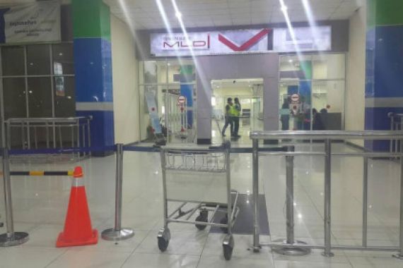 Tolak Kedatangan Fahri Hamzah, 7 Penerbangan Delay di Bandara Sam Ratulangi - JPNN.COM