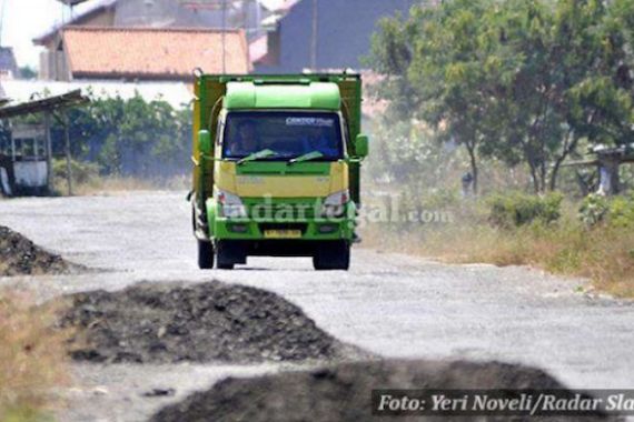 Ingat! Ada Pembatasan Angkutan Barang Selama Arus Mudik-Balik - JPNN.COM