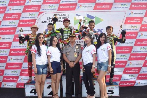 Eko dan Alvan Berhasil Rajai Pertamax Drag Bike Putaran Kedua - JPNN.COM