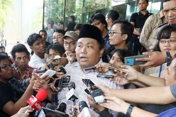 Romahurmuziy Disikat KPK, Gerindra Masih Ngotot Jokowi Mengintervensi Hukum - JPNN.COM