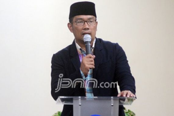 Kang Emil Jadikan Penghargaan dari Pusat Buat Modal Kampanye - JPNN.COM