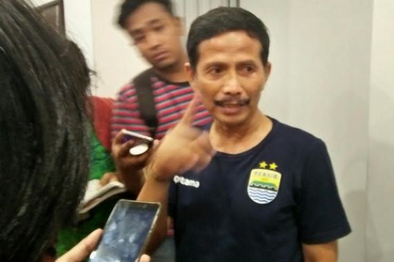 Persib Ditahan Borneo, Kursi Djadjang Nurdjaman Digoyang - JPNN.COM