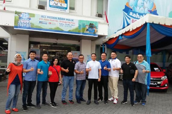 ACC Geber Carnewval Sahabat Daihatsu di Medan - JPNN.COM
