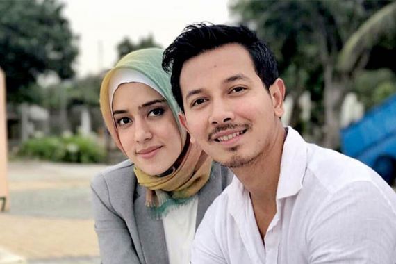 5 Bulan Menikah, Fairuz A Rafiq Hamil - JPNN.COM