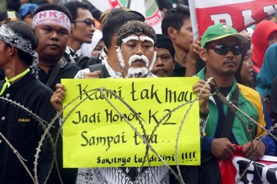 Puluhan Ribu Honorer K2 Sudah Siap Aksi di Istana - JPNN.COM