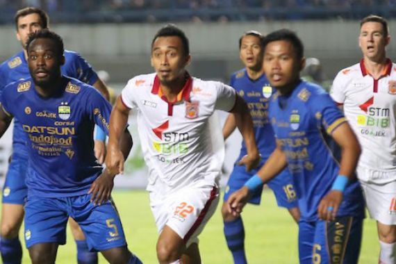 Jersey Ketiga Borneo FC Ini Laris Manis - JPNN.COM