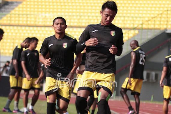 Mitra Kukar Yakin Pecundangi Arema FC di Hadapan Pendukungnya - JPNN.COM