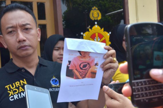 Pengakuan Mengejutkan Ayah yang Sodomi Anak di Samping Istri - JPNN.COM