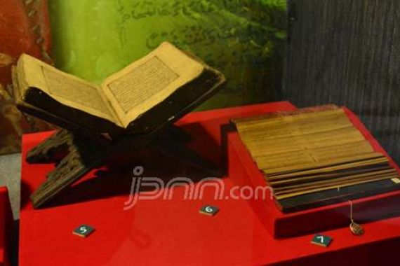 Inilah Kiai yang Pertama Menemukan Mushaf Alquran tanpa Almaidah - JPNN.COM