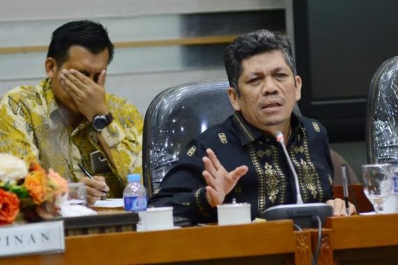 Iskan Minta Pemerintah Tegas Menyatakan Indonesia Bebas Corona - JPNN.COM