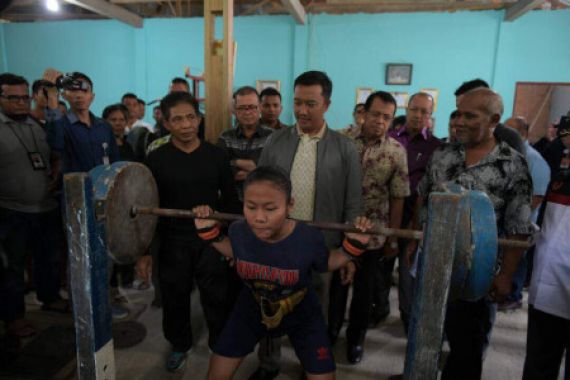 Menpora: Pemerintah Provinsi Harus Perhatikan Pembinaan dan Prestasi Atlet Daerah - JPNN.COM