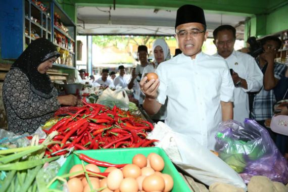 Hamdalah, Harga Sembako di Banyuwangi saat Ramadan Stabil Cenderung Menurun - JPNN.COM