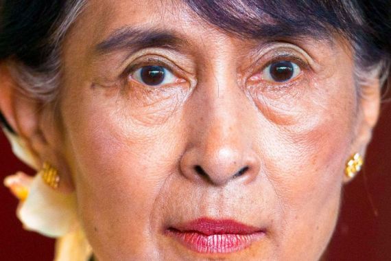 Aung San Suu Kyi Menghadapi Dua Dakwaan Baru, Protes di Myanmar Terus Berlanjut - JPNN.COM