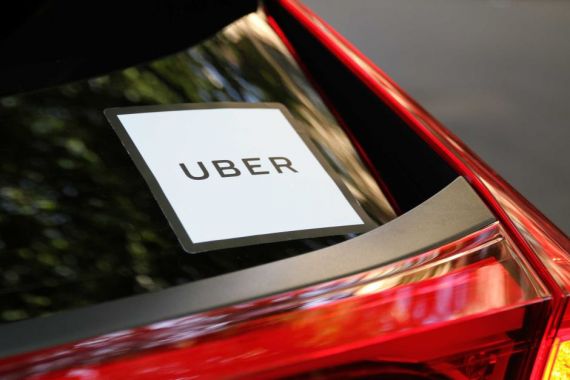 Bawa Daging Babi, Pelanggan Uber di Melbourne Mengaku Ditolak Sopir Muslim - JPNN.COM