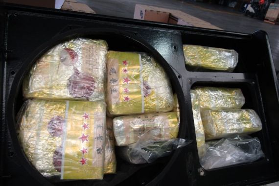 Dua Petugas Pabean Australia Fasilitasi Penyelundupan Narkoba 1,6 Ton - JPNN.COM
