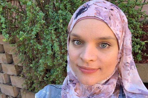 Kisah Perempuan Australia Masuk Islam Gegara Game Online - JPNN.COM