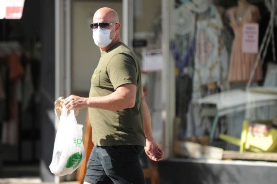 Masker Terbukti Mengurangi Penyebaran Flu dan Beberapa Jenis Virus Corona - JPNN.COM