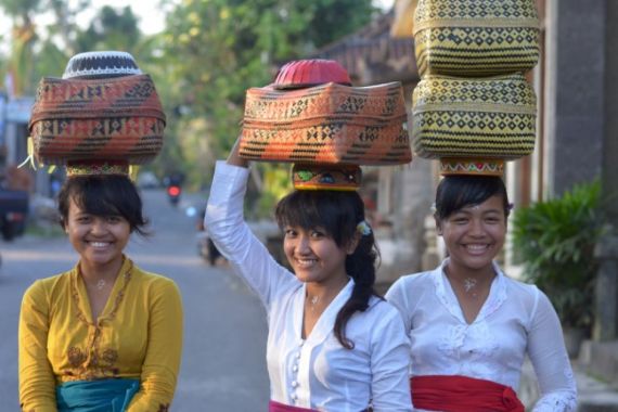 Turis Asing Belum Datang, Bali Kembali ke Budaya Asli - JPNN.COM