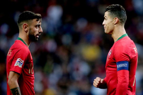 Bruno Fernandes Tajam, Portugal Lolos ke Piala Dunia 2022 - JPNN.COM