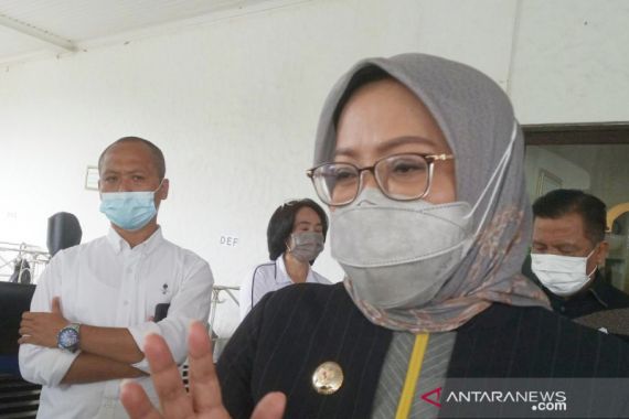 Bupati Bogor Ade Yasin Ditangkap KPK, Omongannya Senin Bisa Bikin Tertawa - JPNN.COM