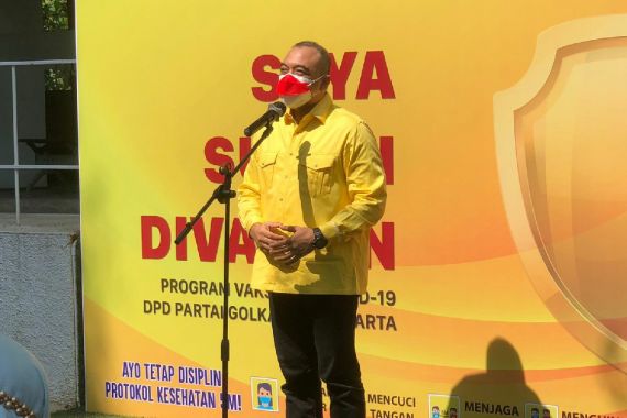 DPD Golkar Jakarta Adakan Vaksinasi untuk Percepat Terwujud Herd Immunity - JPNN.COM