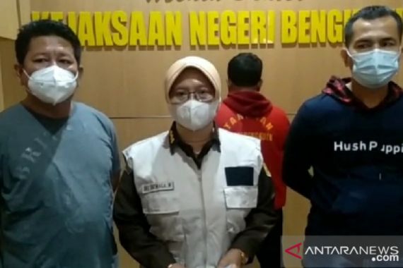 Buron 3 Tahun, Terdakwa Penggelapan Cangkang Sawit Diringkus Kejagung - JPNN.COM