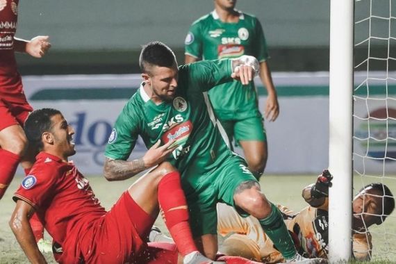 Skor Akhir Liga 1: PSS vs Persija 1-1, Tim Ibu Kota Masih Angin-anginan - JPNN.COM