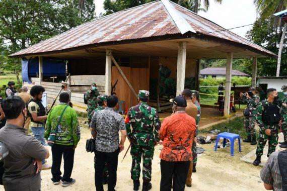 Bupati Bernard: Penyerangan Pos TNI Merupakan Kasus Tersadis di Maybrat - JPNN.COM