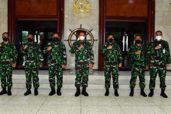 Selamat, Tiga Perwira Tinggi TNI AL Naik Pangkat - JPNN.COM