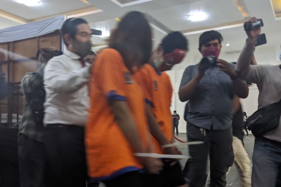 Wanita di Surabaya Aborsi Hasil Hubungan Gelap, Janinnya Ditemukan Petugas Hotel di Septic Tank - JPNN.COM