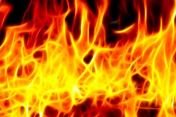 Panti Asuhan Ludes Terbakar akibat Korsleting Sakelar - JPNN.COM