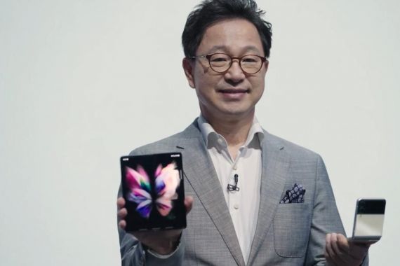 Samsung Galaxy Z Fold 3 dan Flip 3 Resmi Melantai di Indonesia, Ini Perbedaannya - JPNN.COM