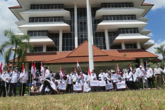 PPPK UPN Veteran Yogyakarta Tuntut Menhan Prabowo Turun Tangan - JPNN.COM