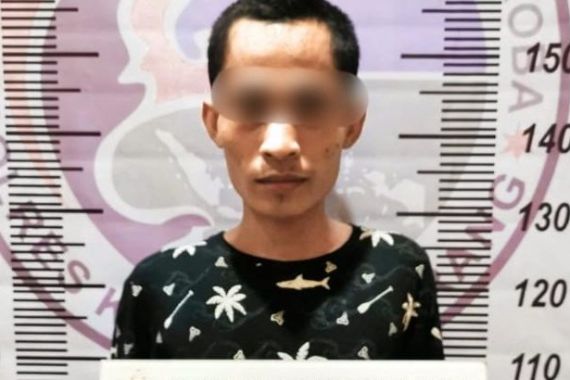 Kedapatan Bawa Sabu-Sabu, 2 Pria Dibawa ke Kantor Polresta Tangerang - JPNN.COM