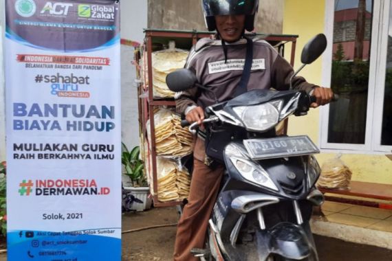 Guru Honorer Tetap Bertahan Meski Gaji Hanya Rp 60 Ribu/bulan - JPNN.COM