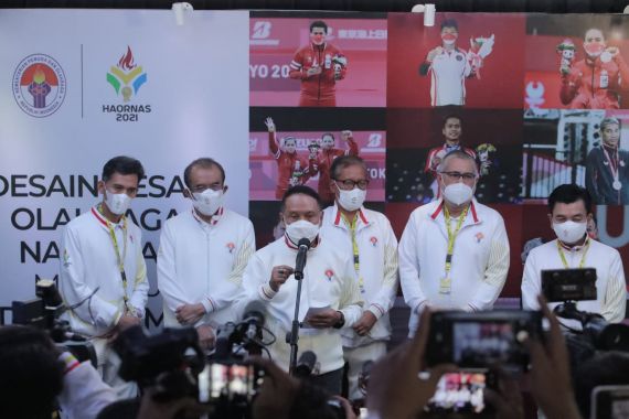 Berkontribusi Memajukan Olahraga, Kapolri dan Panglima TNI Diganjar Penghargaan - JPNN.COM