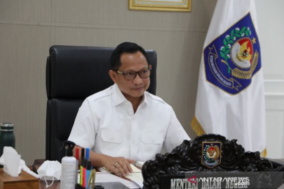 Pak Tito Mengajak Mendukung Percepatan Vaksinasi di Papua - JPNN.COM