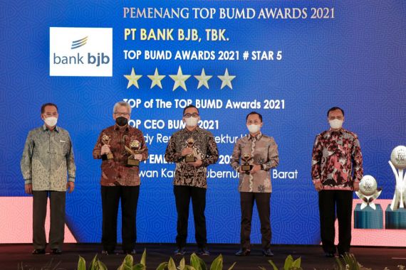 Bank BJB Raih 4 Penghargaan di Ajang Top BUMD Awards 2021 - JPNN.COM