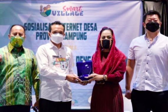 Keren, Ada Pembangunan Jaringan Internet di 21 Desa - JPNN.COM