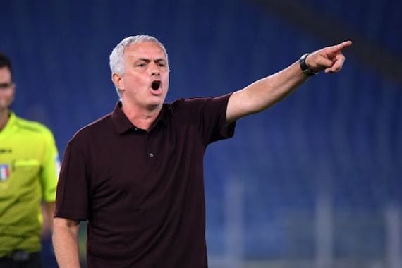 Menang Telak Melawan CSKA Sofia, Penggawa AS Roma Kena Semprot Jose Mourinho - JPNN.COM
