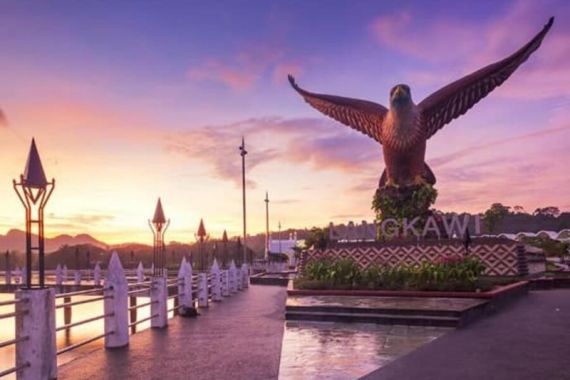 Malaysia Siap Buka Kawasan Wisata, Kesiagaan Ditingkatkan - JPNN.COM