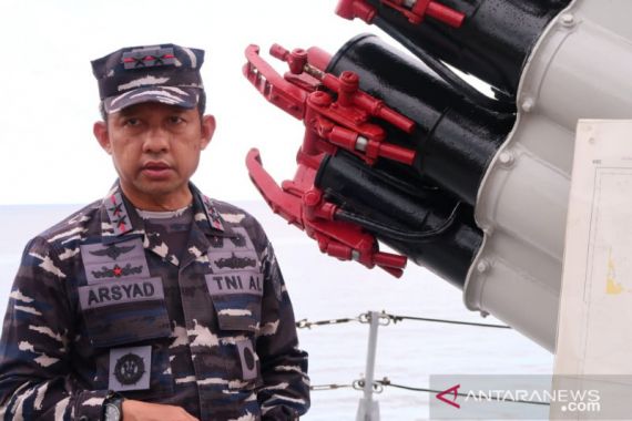 TNI AL Sudah Bergerak ke Laut Natuna - JPNN.COM