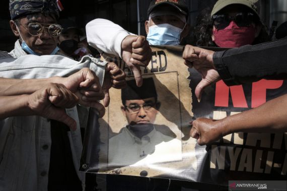 Anies Gaet Elite, Survei JRC: 70 Persen Warga Minta Interpelasi - JPNN.COM