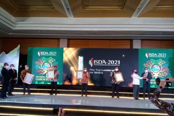ISDA 2021 Pacu Perusahaan Berlomba Wujudkan Pembangunan Berkelanjutan - JPNN.COM