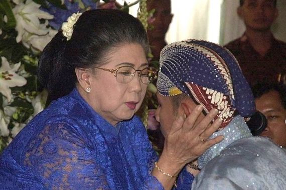 Inna Lillahi wa Inna Ilaihi Rajiun, Ibu Ageng Mertua Pak SBY Meninggal Dunia  - JPNN.COM