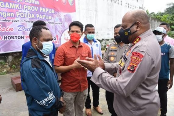 GAMKI dan Polda Papua Gelar Vaksinasi Berhadiah - JPNN.COM