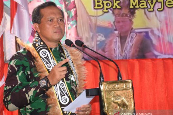 Pembunuh Prajurit TNI Masih Buron, Letjen I Nyoman Keluarkan Ultimatum - JPNN.COM