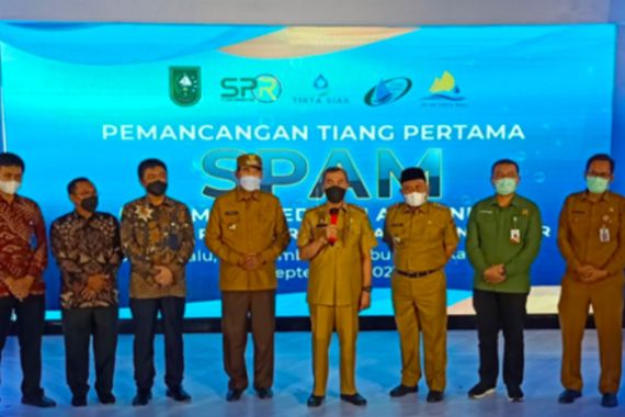 Anak Usaha PT PP Lakukan Pemancangan Tiang Pertama Proyek SPAM Lintas Kota - JPNN.COM